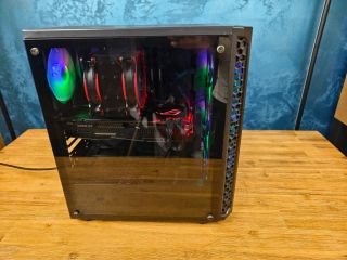 6jádro Ryzen 5 4500, 16GB, GTX1080Ti 11GB, 1TB SSD - záruka MOŽNO ODKOUPIT VÁŠ POČÍTAČ NEBO NOTEBOOK PROTIÚČTEM!...